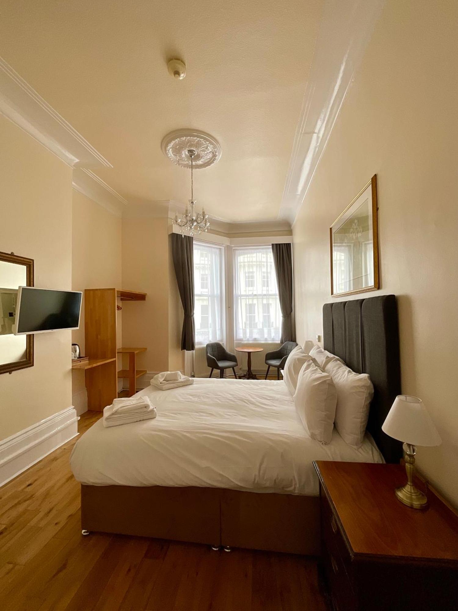 Vernon Guesthouse Eastbourne Exterior photo